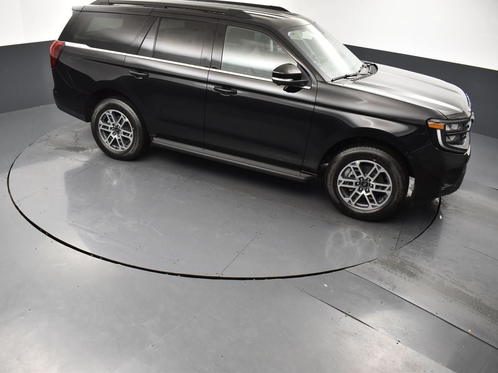 2026 Ford Expedition Active 202A