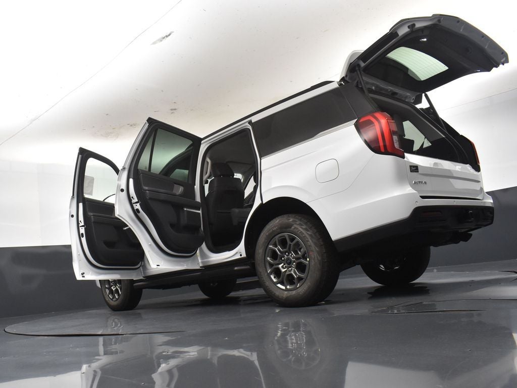 2026 Ford Expedition Active 202A