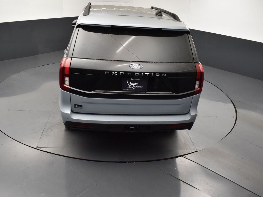 2027 Ford Expedition Active 202A