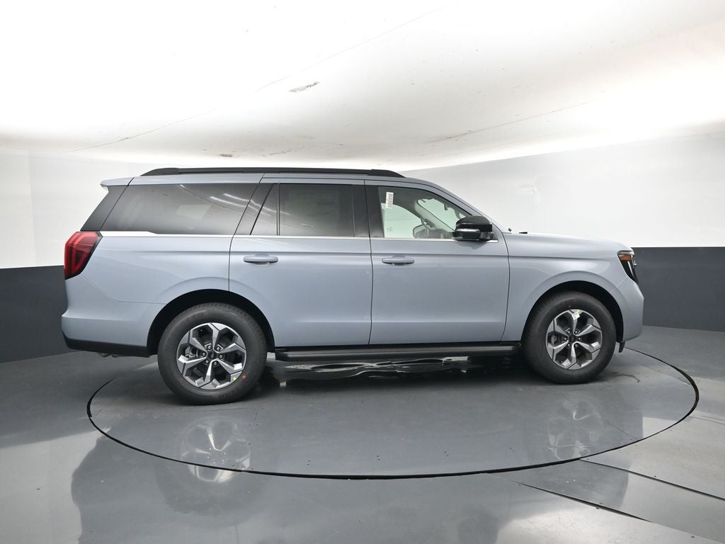 2027 Ford Expedition Active 202A