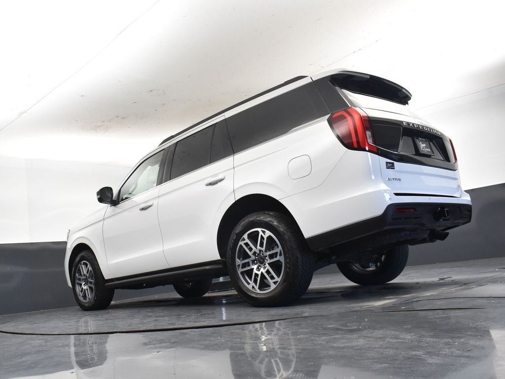 2025 Ford Expedition Active 202A
