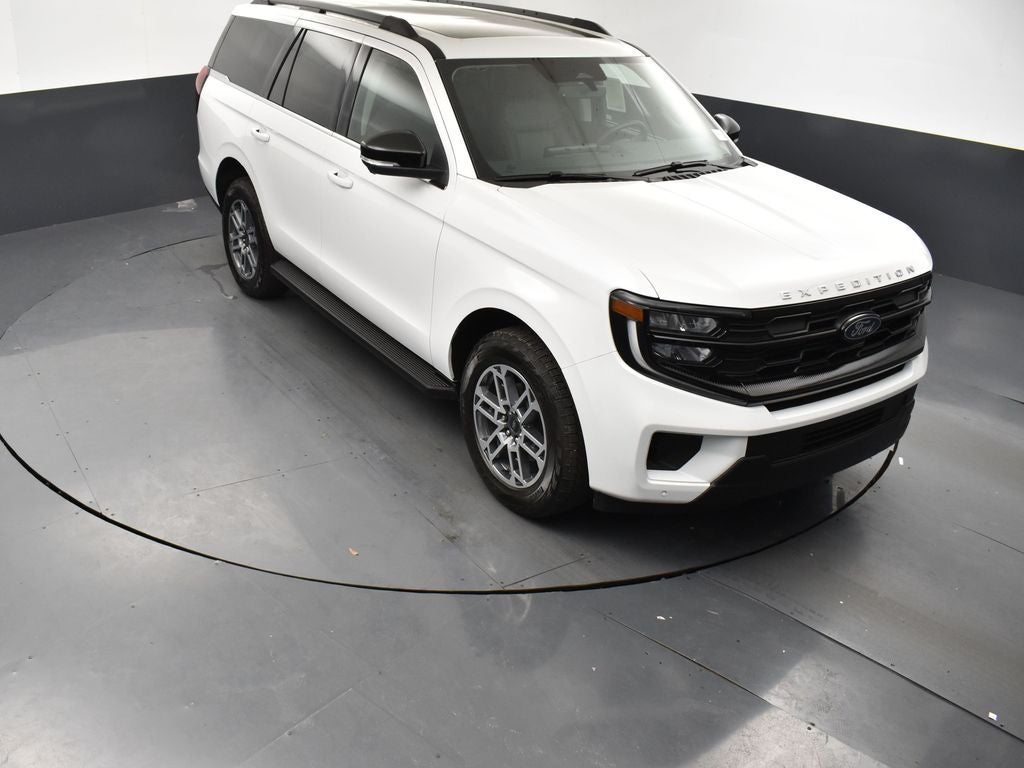 2025 Ford Expedition Active 202A
