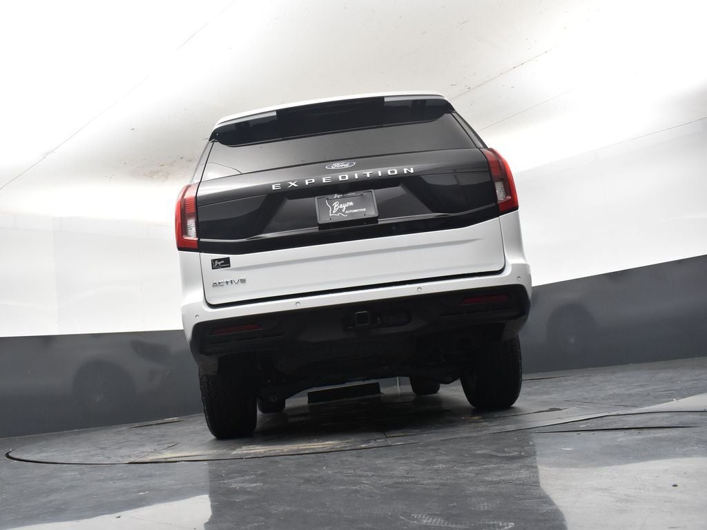 2025 Ford Expedition Active 202A