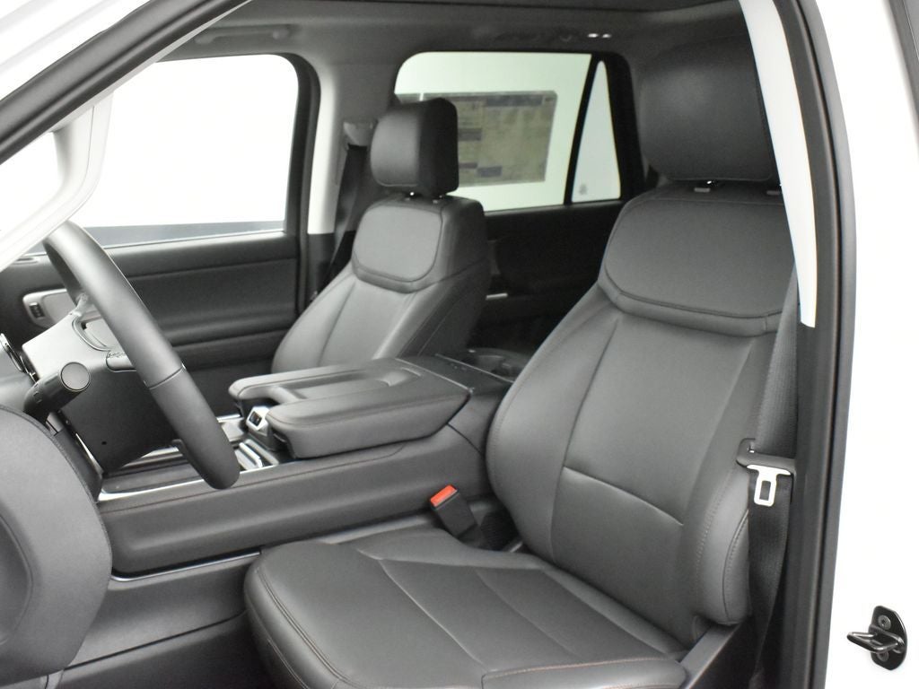 2025 Ford Expedition Active 202A