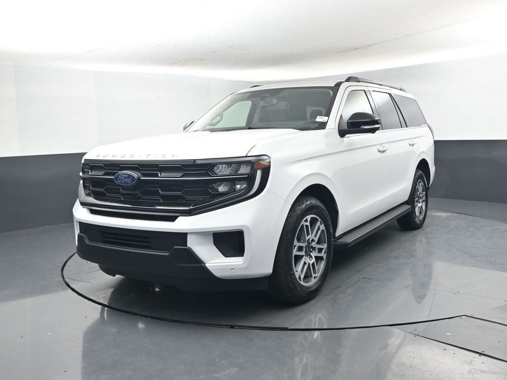 2025 Ford Expedition Active 202A