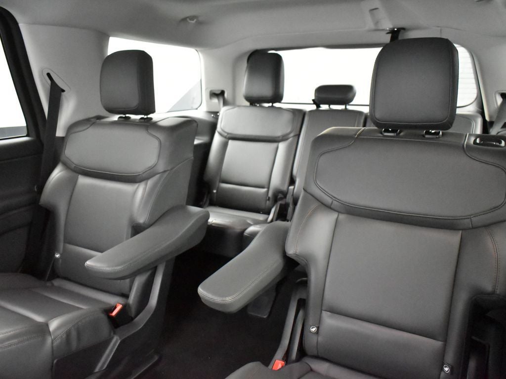 2025 Ford Expedition Active 202A