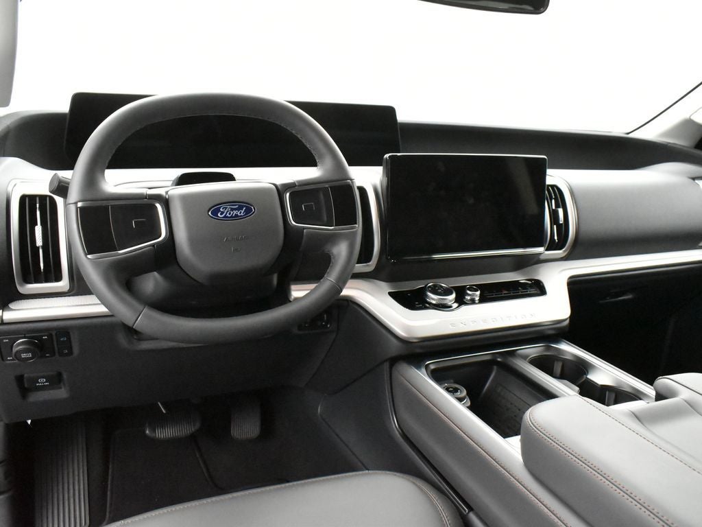 2025 Ford Expedition Active 202A