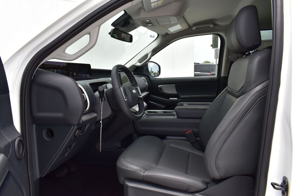 2027 Ford Expedition Active 202A