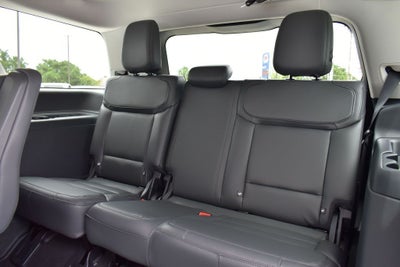 2027 Ford Expedition Active 202A