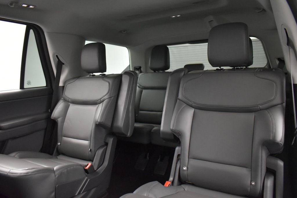 2027 Ford Expedition Active 202A