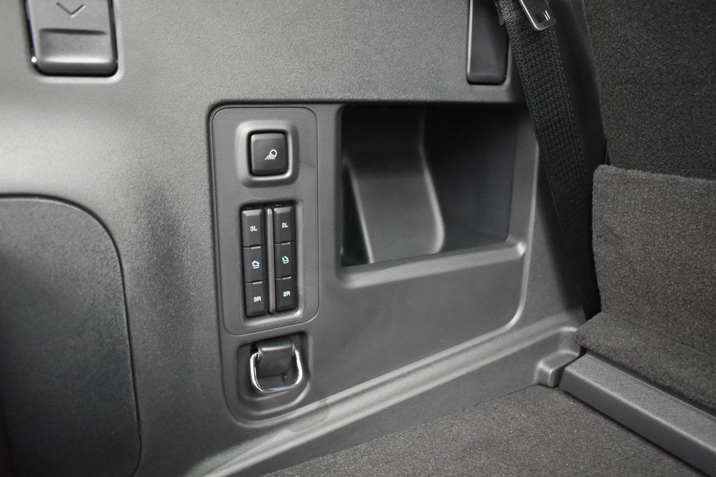 2027 Ford Expedition Active 202A