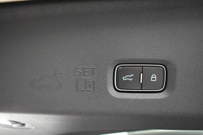 2027 Ford Expedition Active 202A