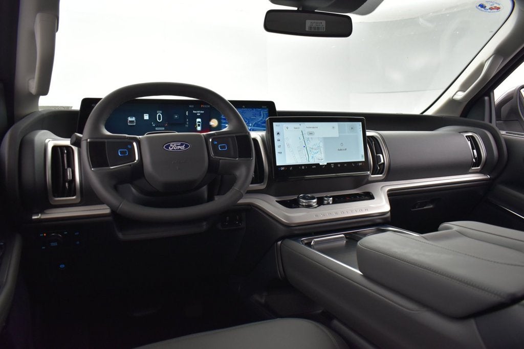 2027 Ford Expedition Active 202A