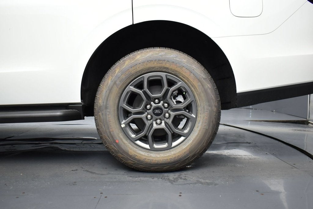 2027 Ford Expedition Active 202A