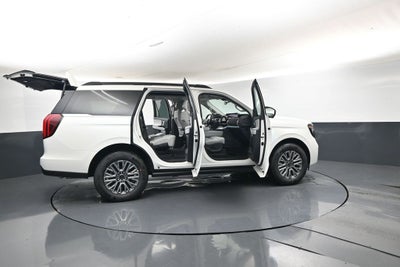 2027 Ford Expedition Platinum