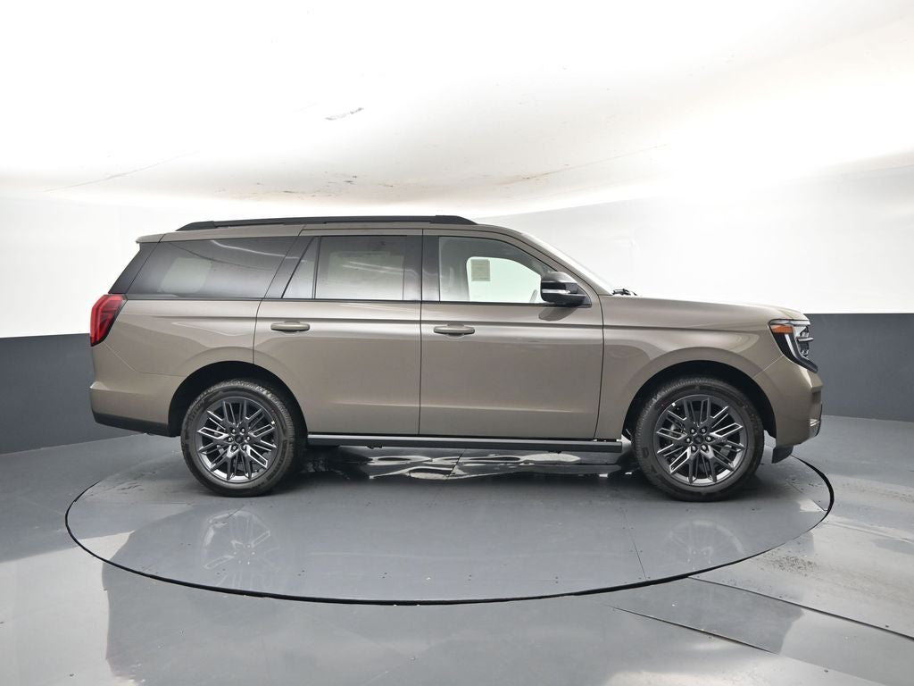 2027 Ford Expedition Platinum 600A
