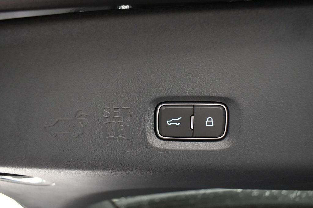 2027 Ford Expedition Platinum 600A