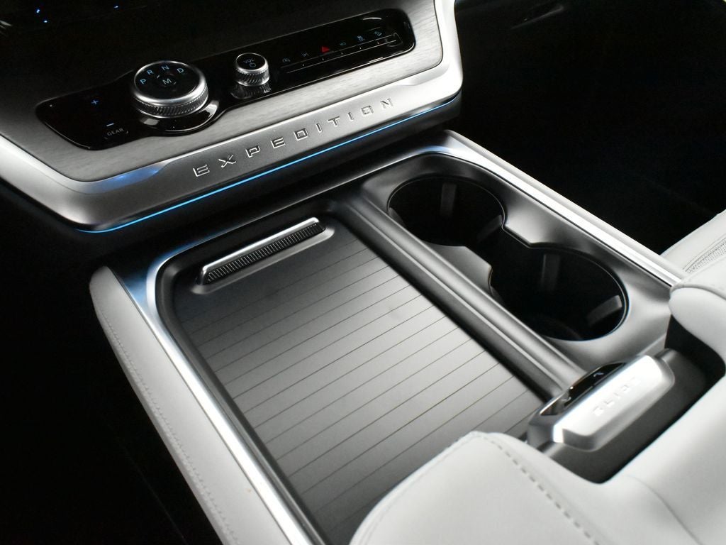 2026 Ford Expedition Platinum 600A