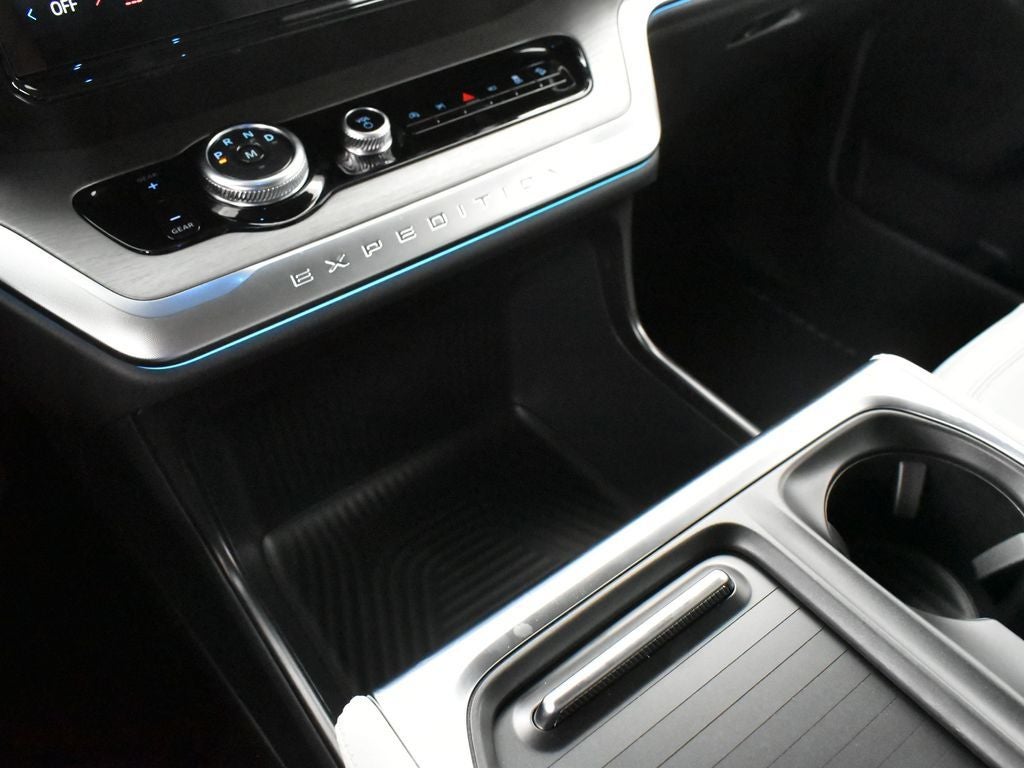 2026 Ford Expedition Platinum 600A