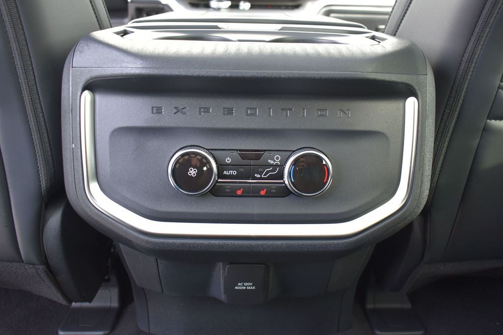 2027 Ford Expedition Platinum 600A