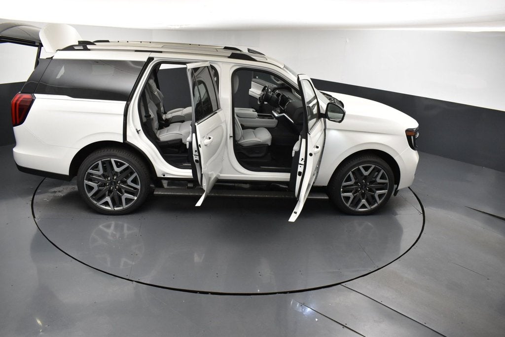 2027 Ford Expedition Platinum 600A