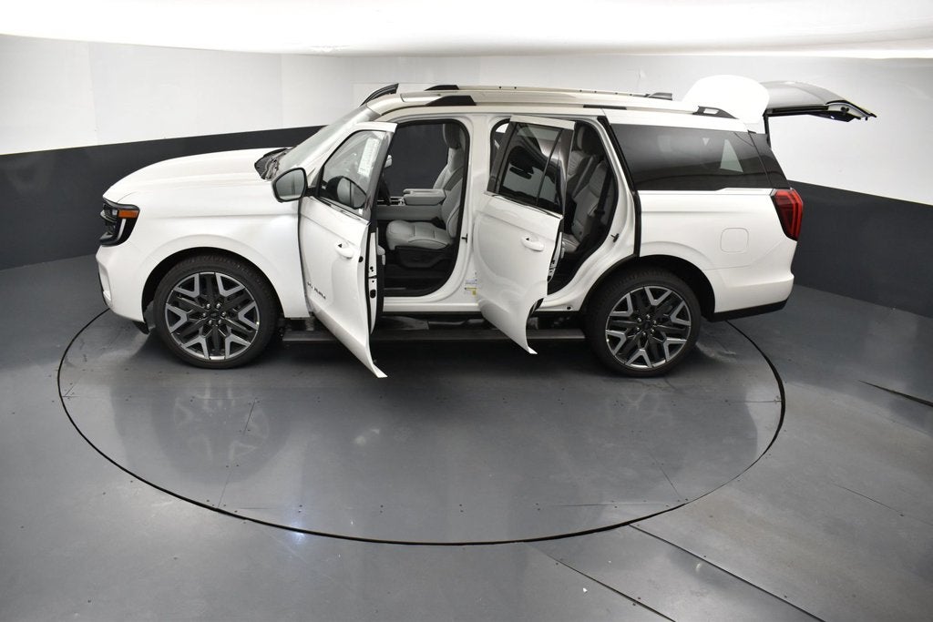 2027 Ford Expedition Platinum 600A
