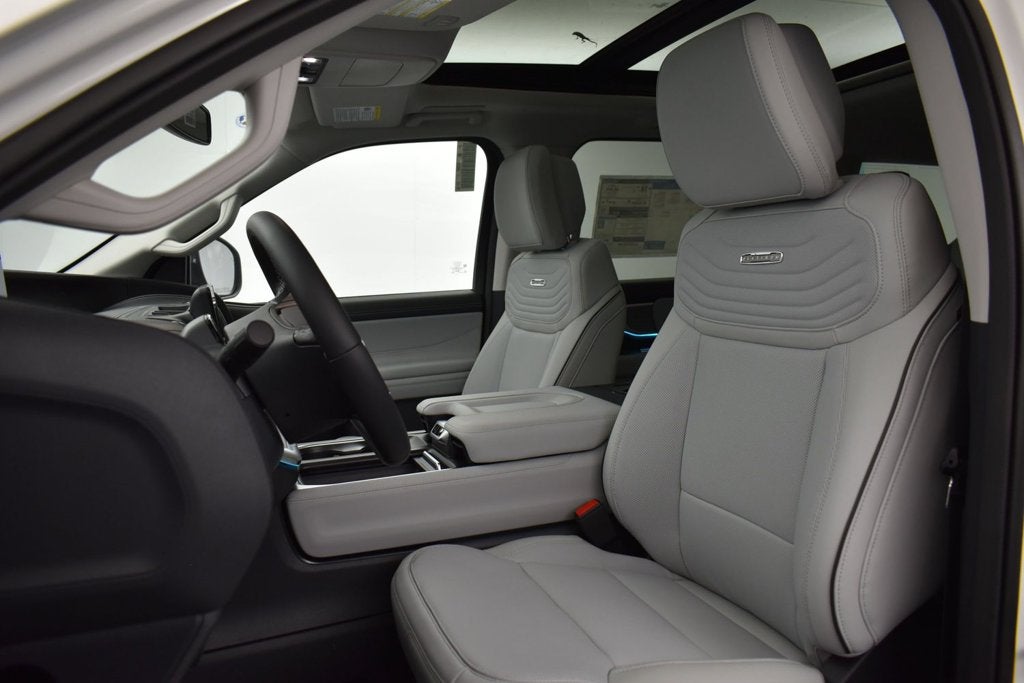 2027 Ford Expedition Platinum 600A