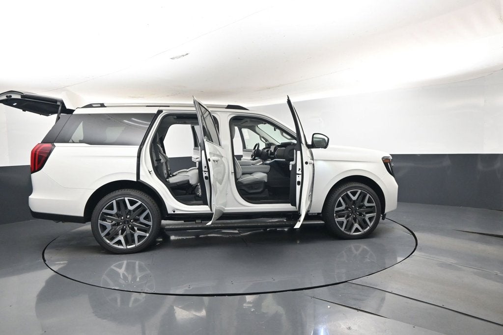 2027 Ford Expedition Platinum 600A
