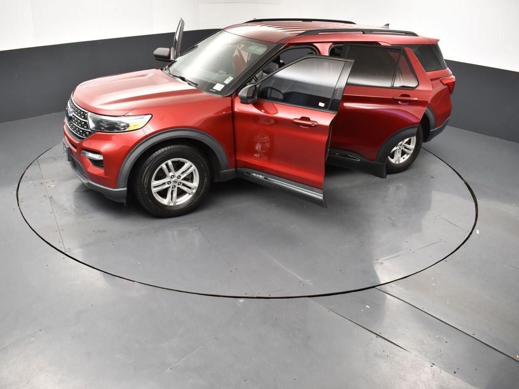2021 Ford Explorer XLT 202A