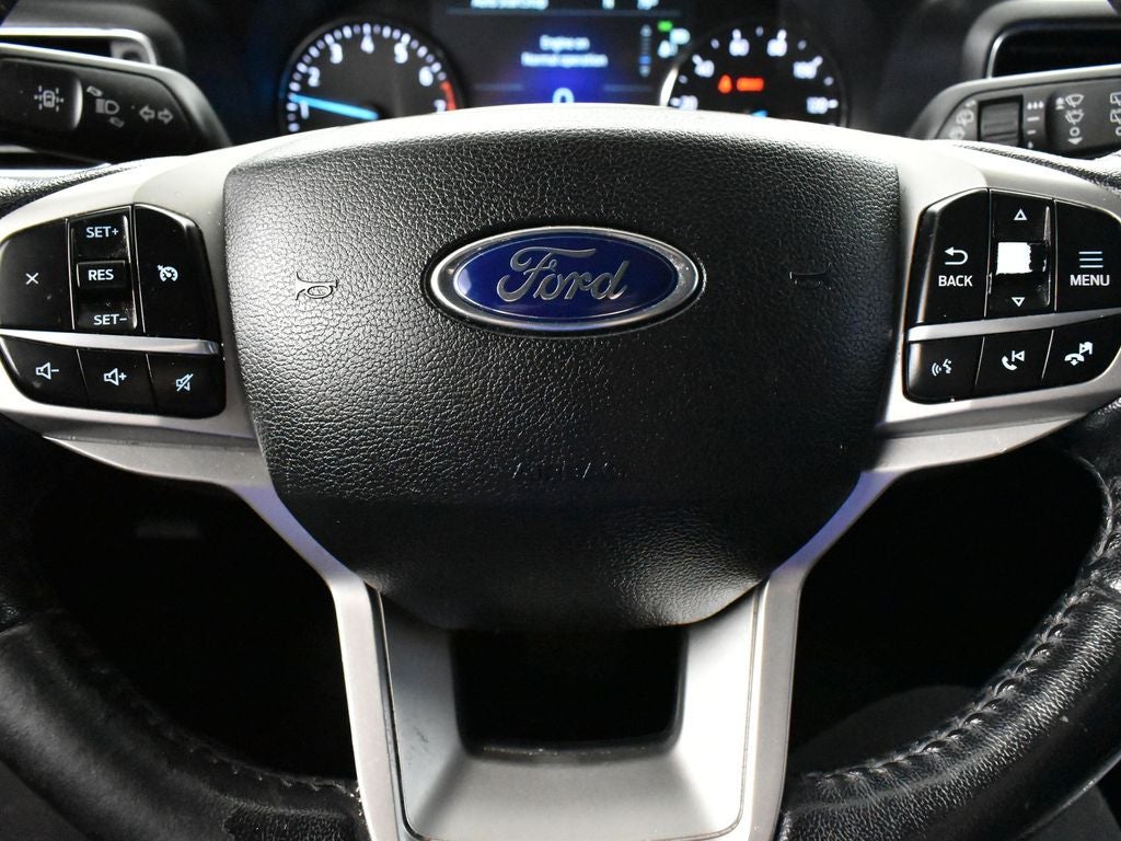 2021 Ford Explorer XLT 202A