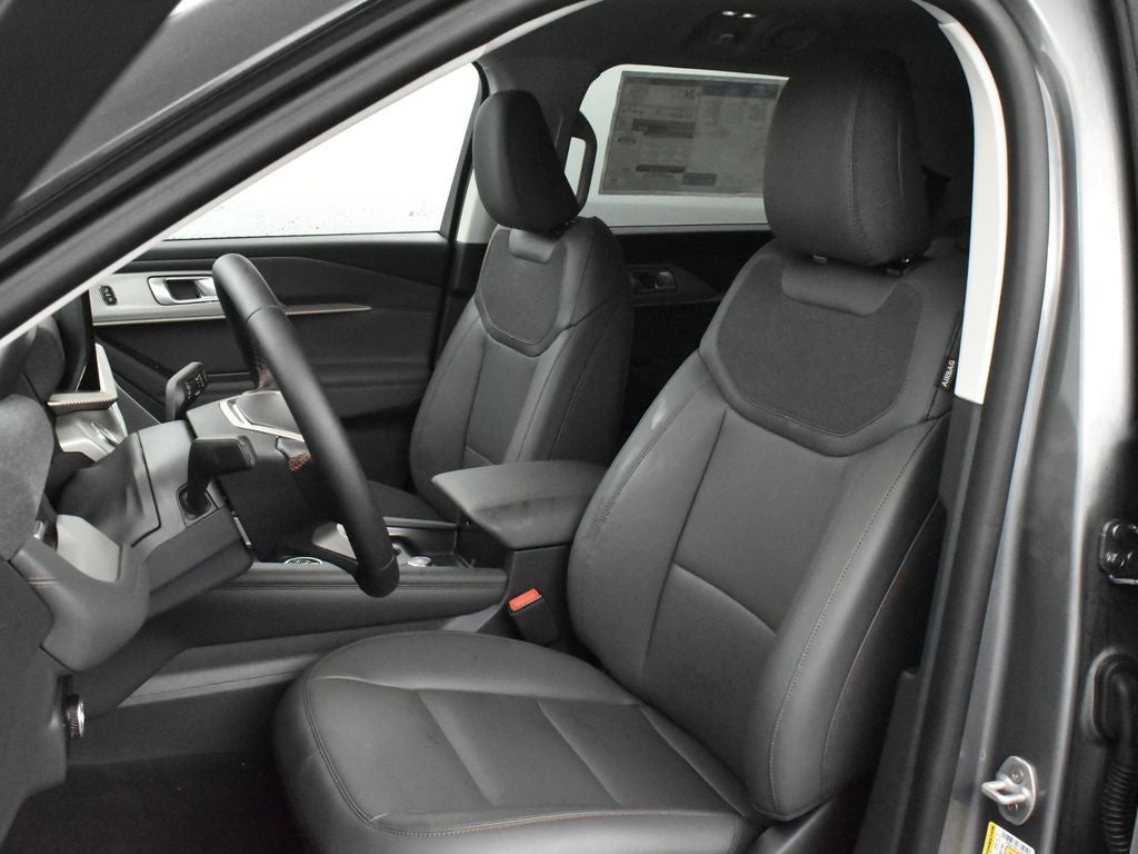 2026 Ford Explorer Active 200A