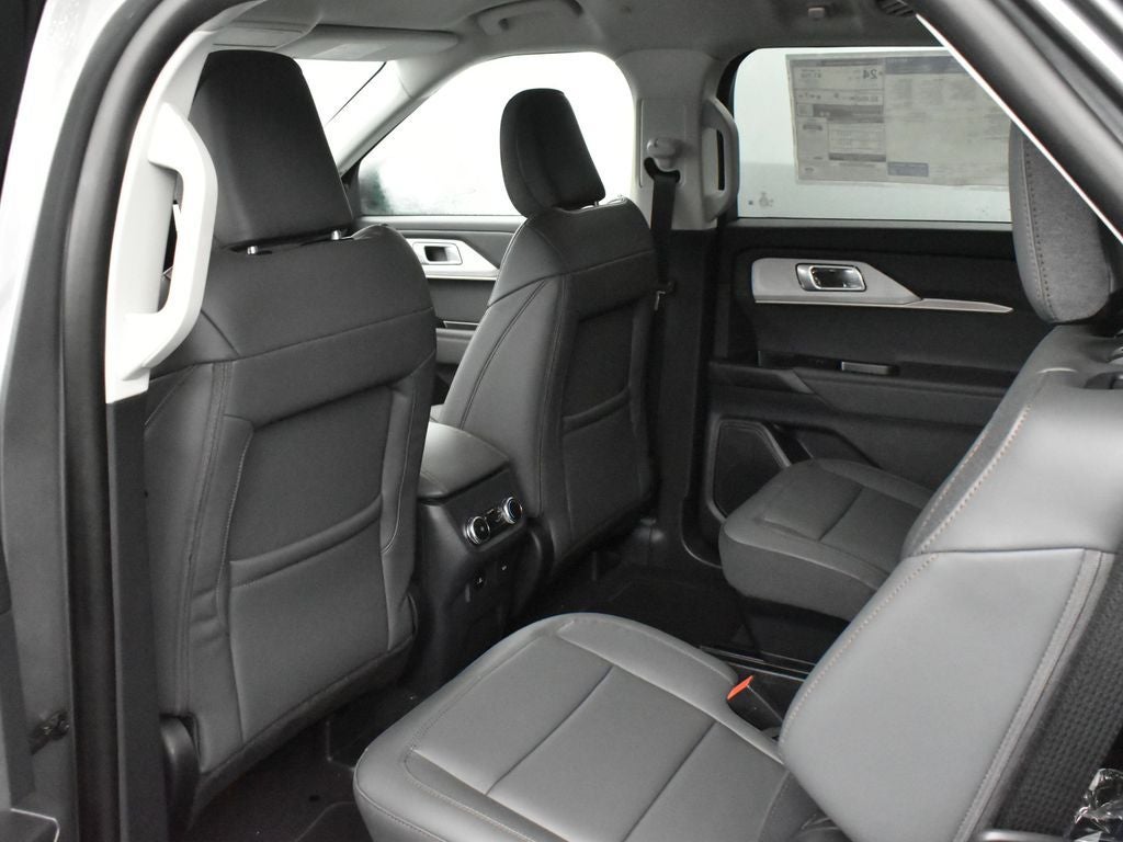 2026 Ford Explorer Active 200A