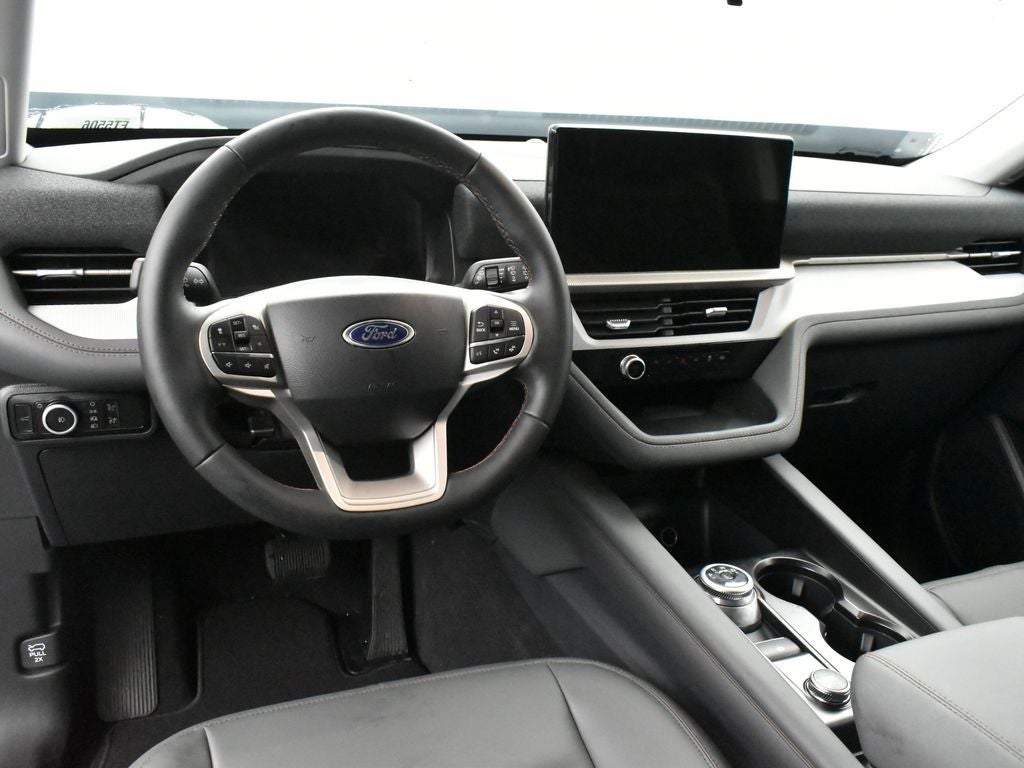 2026 Ford Explorer Active 200A