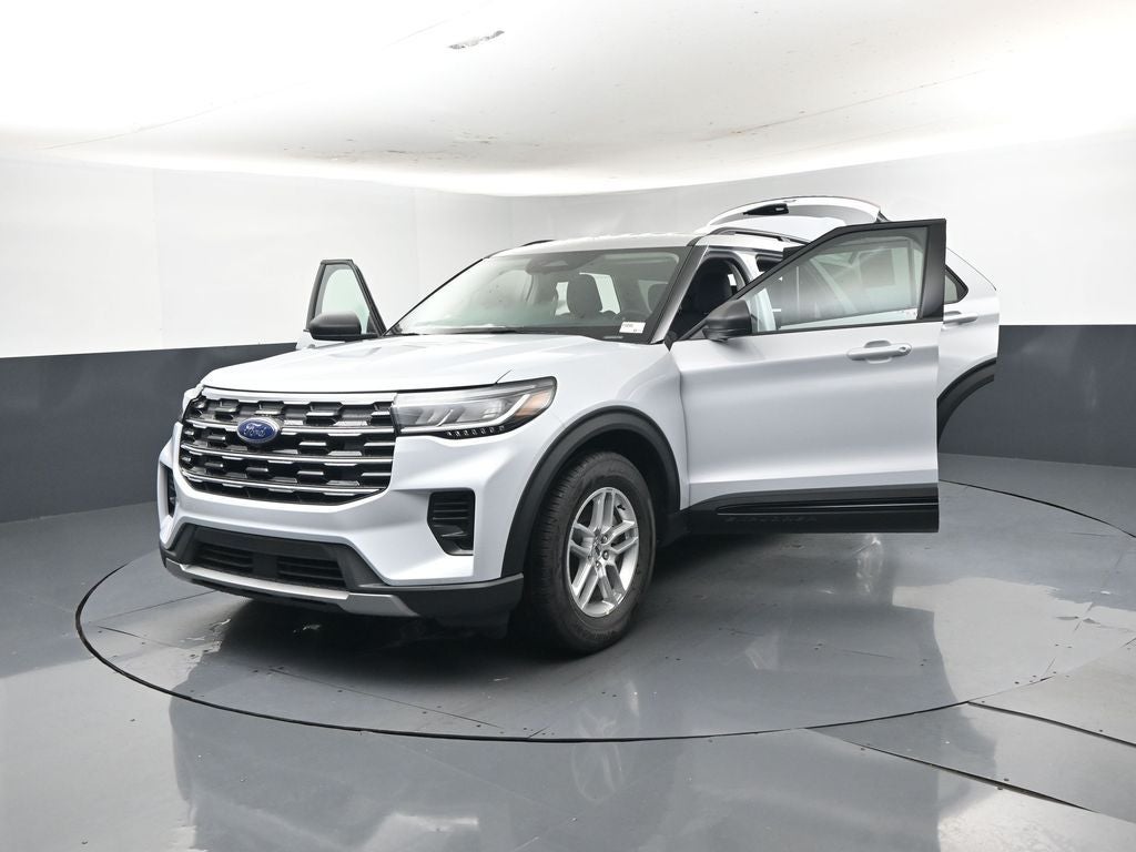 2026 Ford Explorer Active 200A