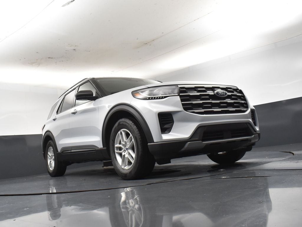 2026 Ford Explorer Active 200A