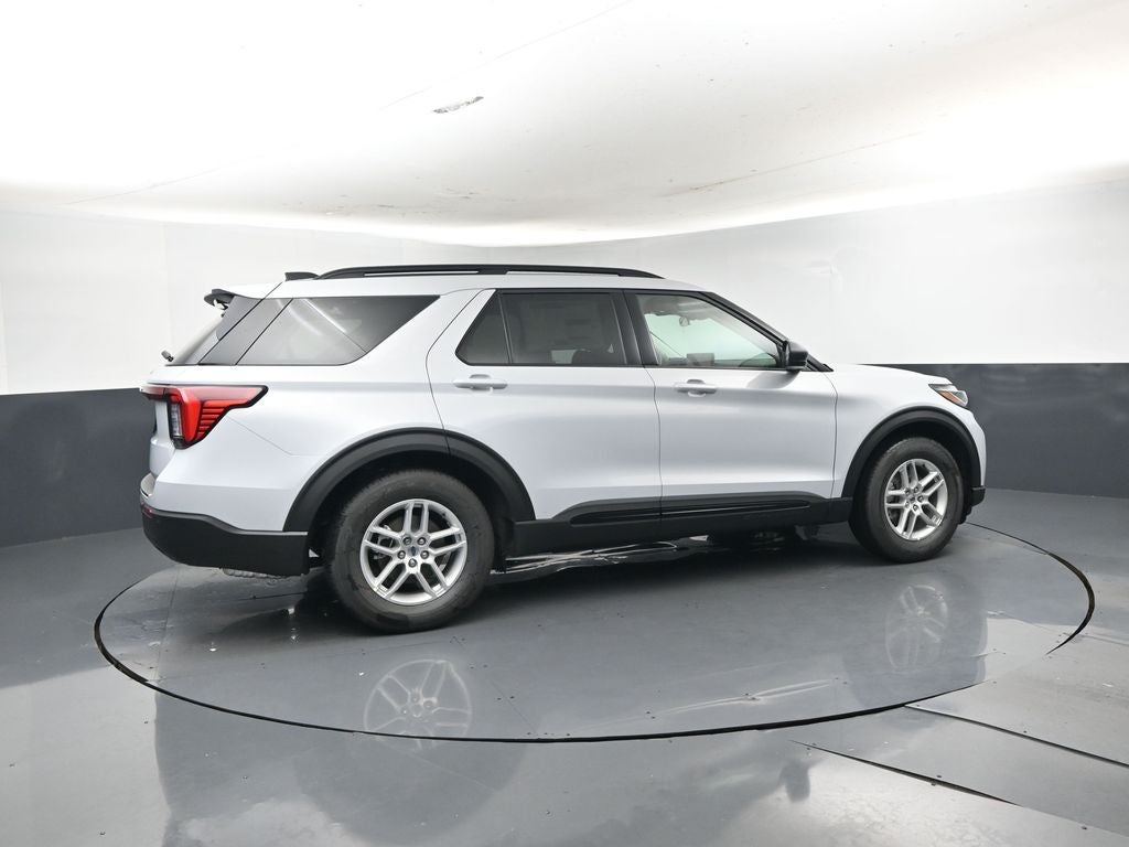 2026 Ford Explorer Active 200A