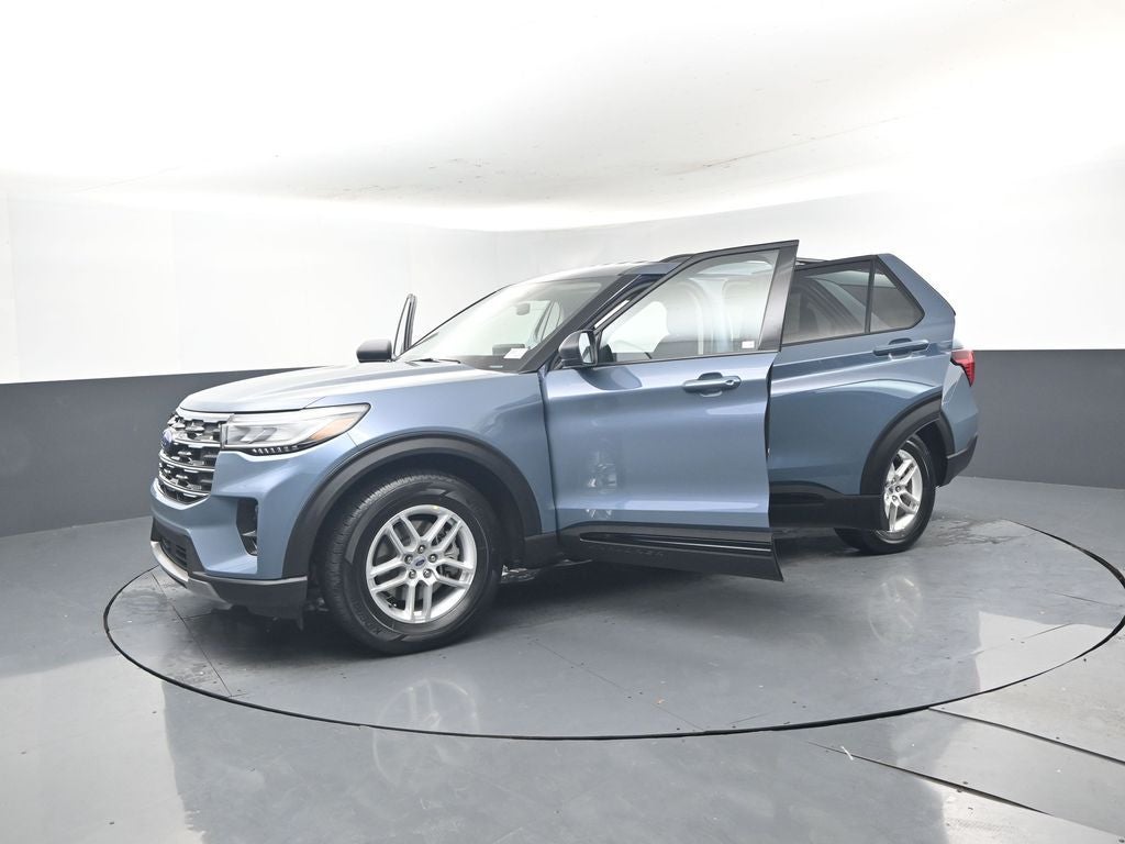 2026 Ford Explorer Active 200A