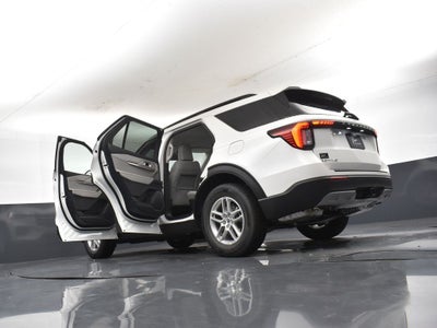 2025 Ford Explorer Active 200A