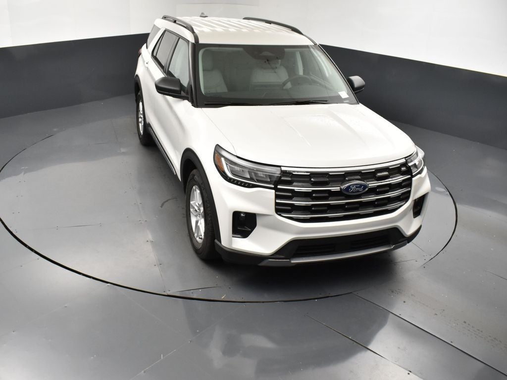 2025 Ford Explorer Active 200A