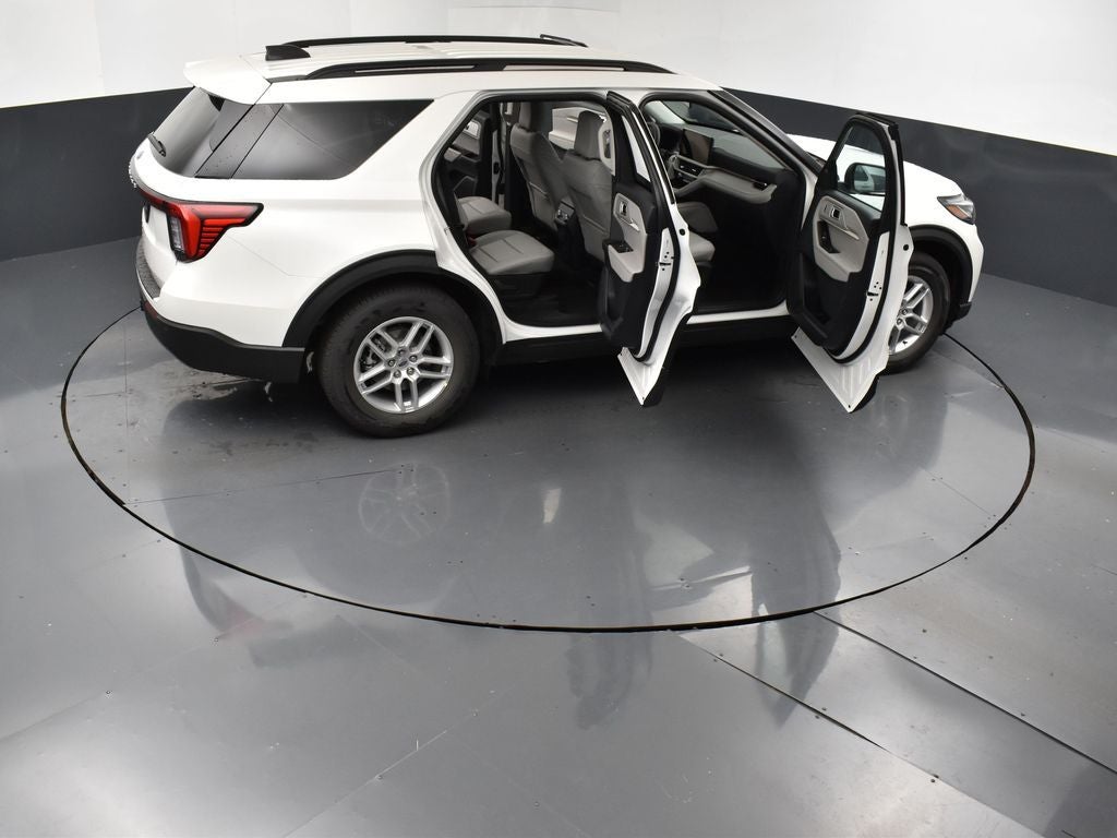 2025 Ford Explorer Active 200A