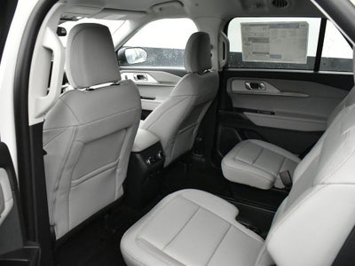 2025 Ford Explorer Active 200A