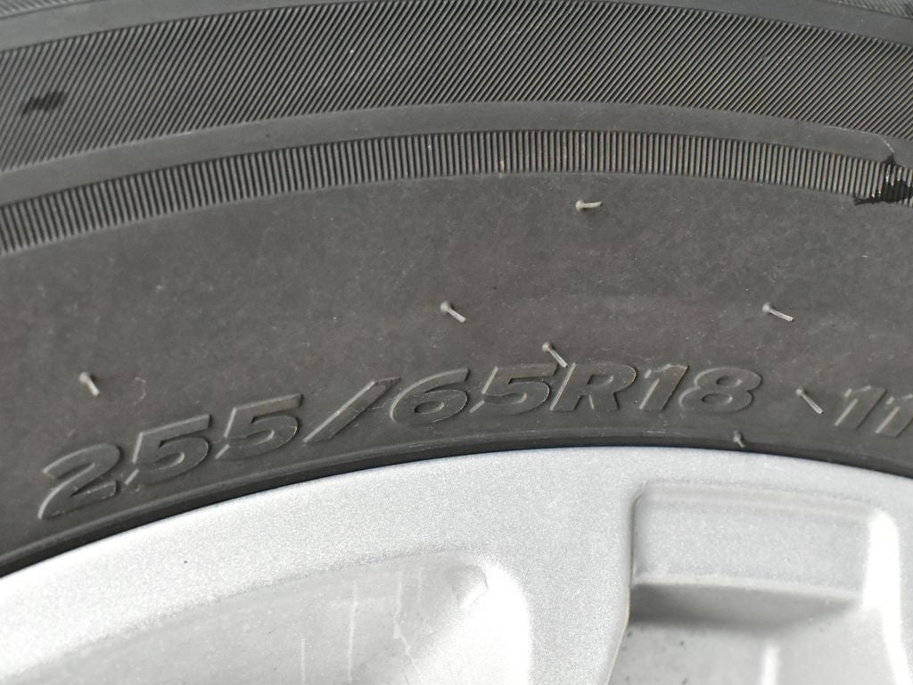 2025 Ford Explorer Active 200A