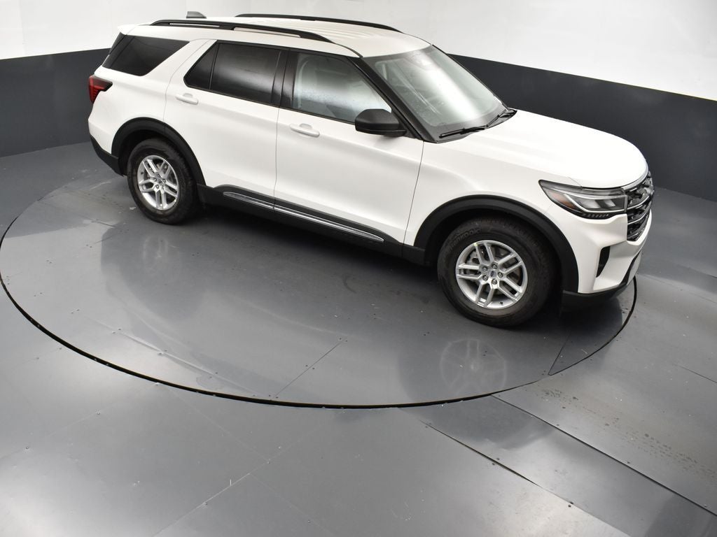2025 Ford Explorer Active 200A