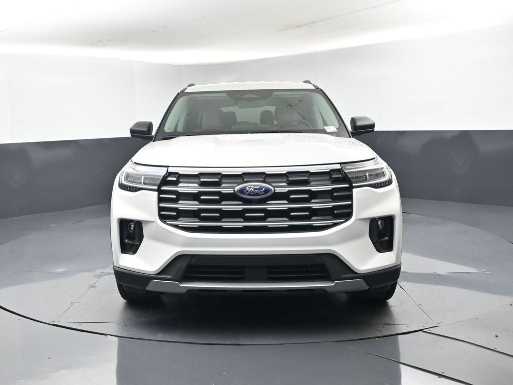 2025 Ford Explorer Active 200A