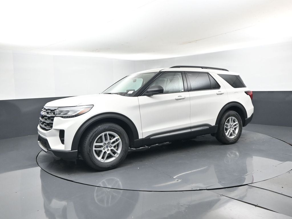 2025 Ford Explorer Active 200A