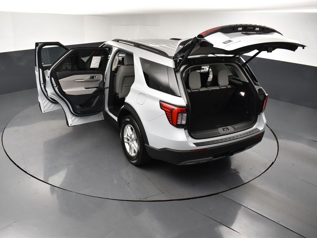2026 Ford Explorer Active 200A