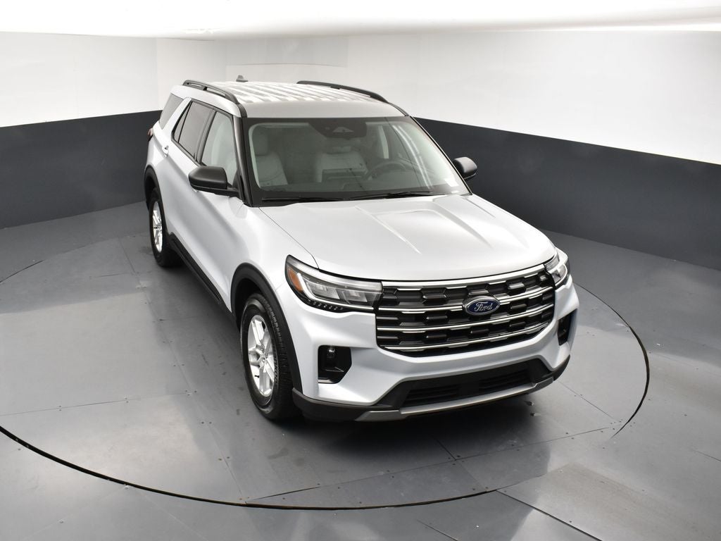 2026 Ford Explorer Active 200A