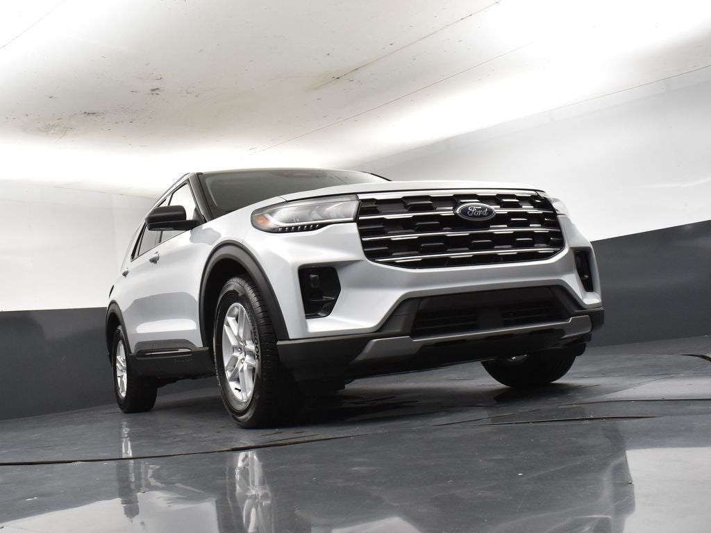 2026 Ford Explorer Active 200A