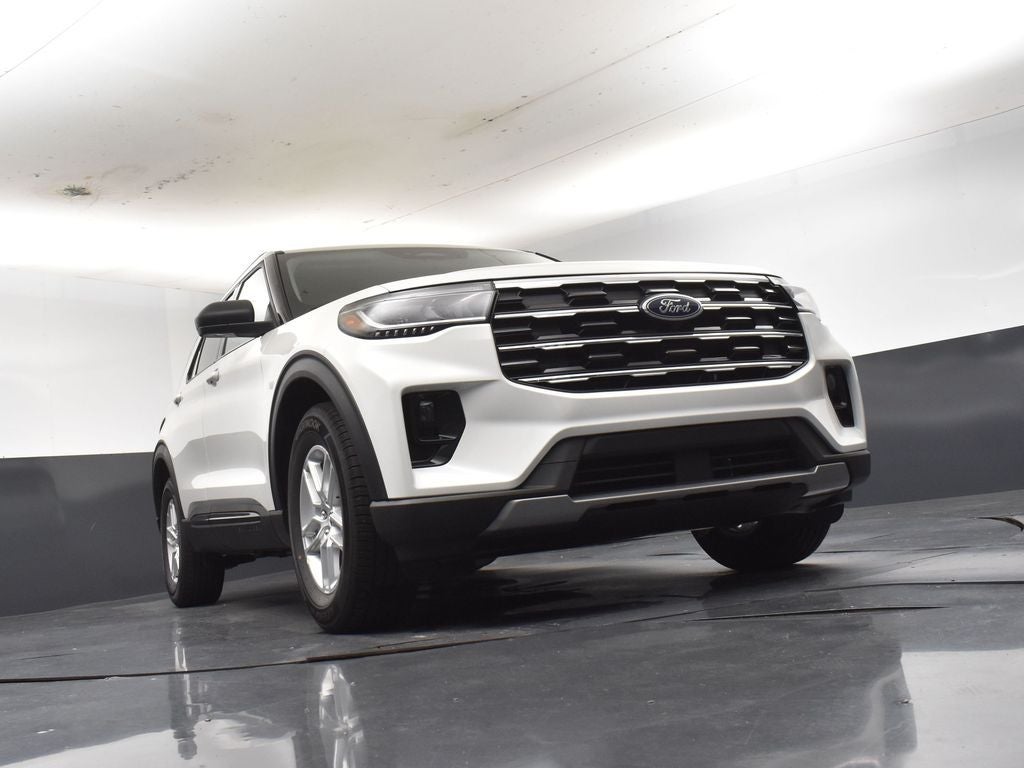 2026 Ford Explorer Active 200A