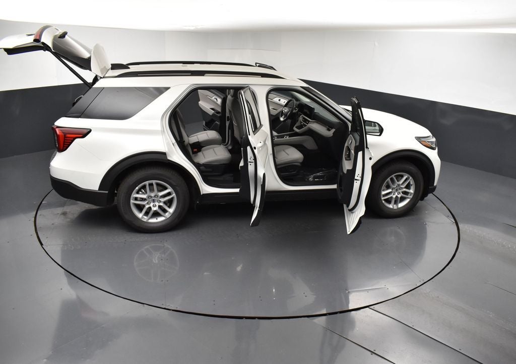 2026 Ford Explorer Active 200A